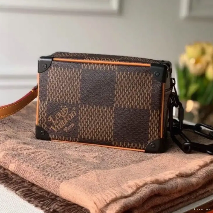 Brother Sam Yupoo 2112FY0039 LV Bag 0512